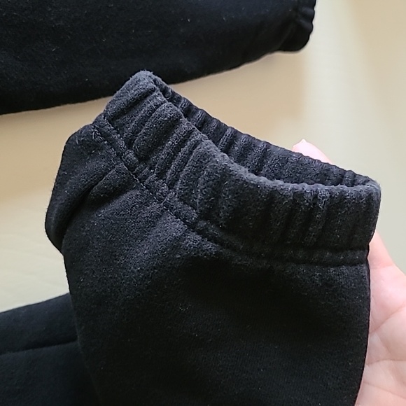 Aritzia Tna Sweat Fleece Cozy Fleece Sweatpant Black Perfect Fit Size Medium - Picture 12 of 16